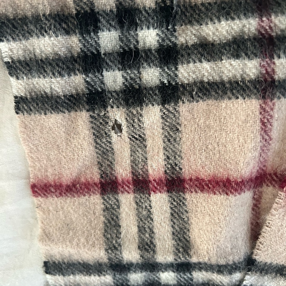 Burberry Beige and Black Plaid Scarf - Picture 4 of 4